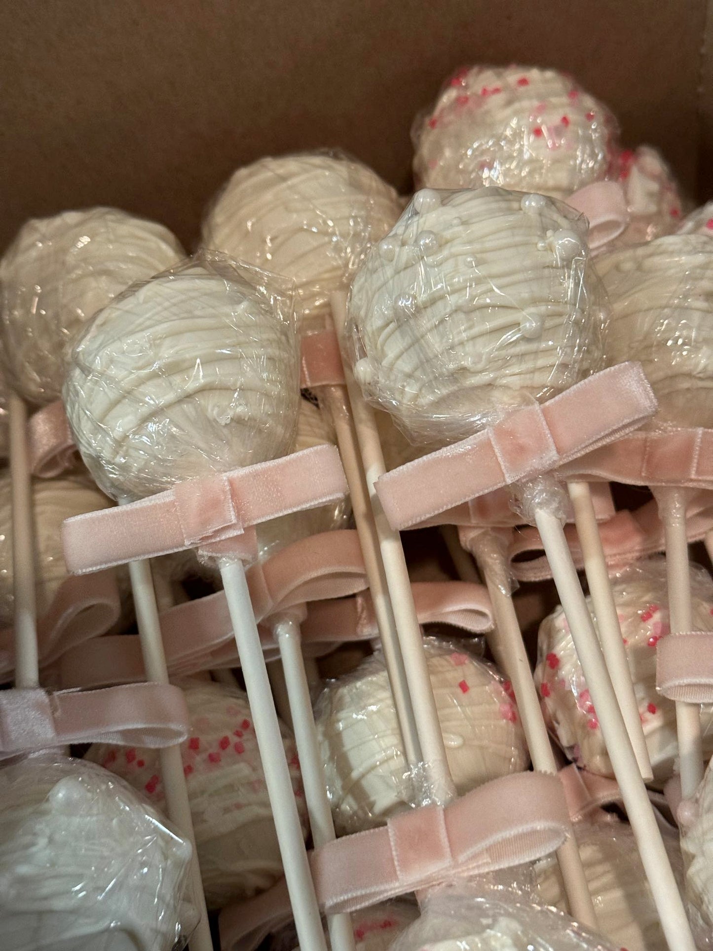 Delicious Cake Pops – Perfect for Any Occasion, Variety of Flavors